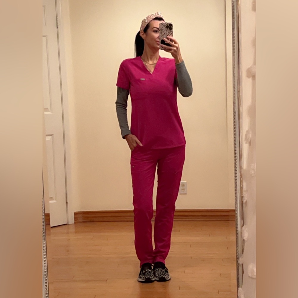 Women's Pink Scrub Set